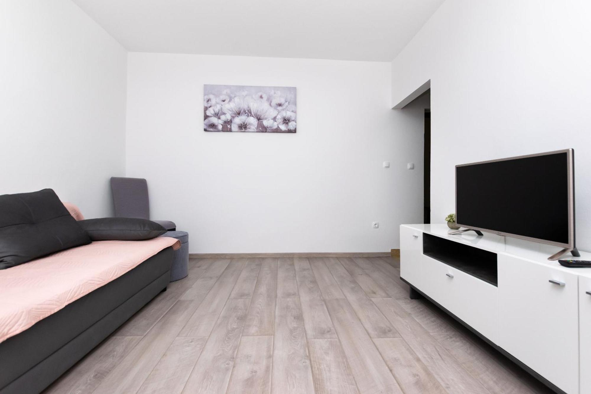 Apartments Marija & Lino 洛帕 外观 照片